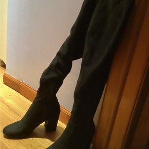BRAND NEW THIGH HIGH BOOTS